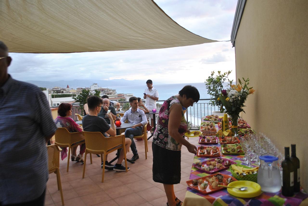 Nuovo Hotel Faro Capo dʼOrlando Eksteriør billede